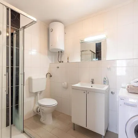 Apartment Fuer 2 Personen Ca 52 Qm In Crikvenica, Kvarner Bucht Und Umgebung *